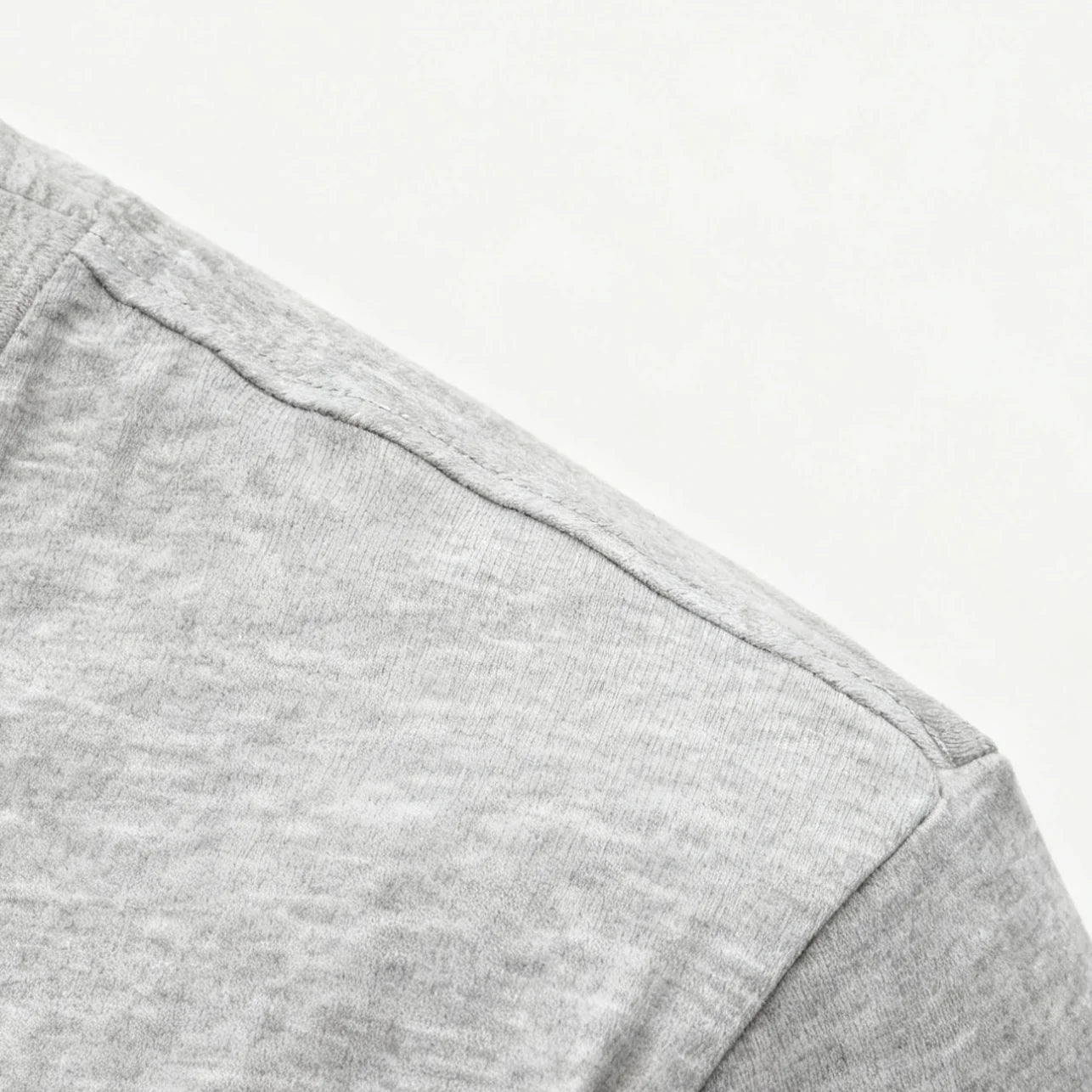 May Contain Alcohol Men's Long Sleeve Tee 100% Cotton 180g Crew Neck Casual Daily Style Soft and Breathable